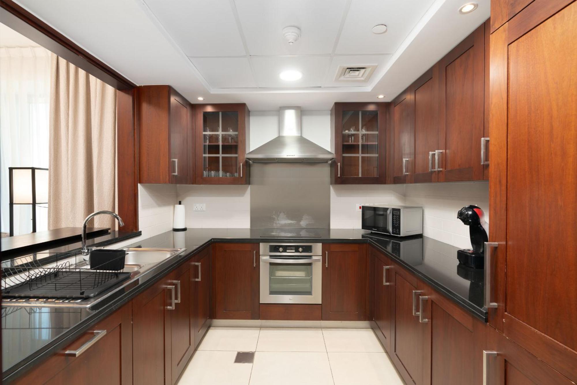 Luxury 2Br Downtown Apt With Burj Khalifa Views ดูไบ ภายนอก รูปภาพ