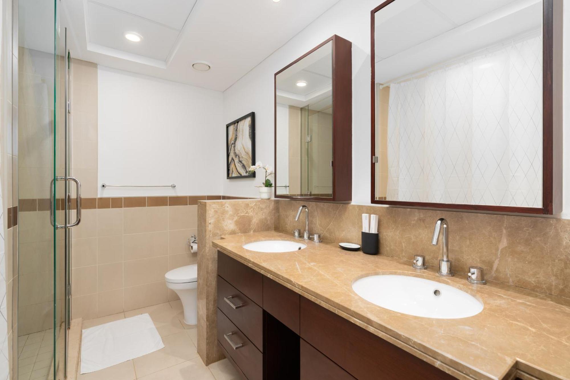 Luxury 2Br Downtown Apt With Burj Khalifa Views ดูไบ ภายนอก รูปภาพ